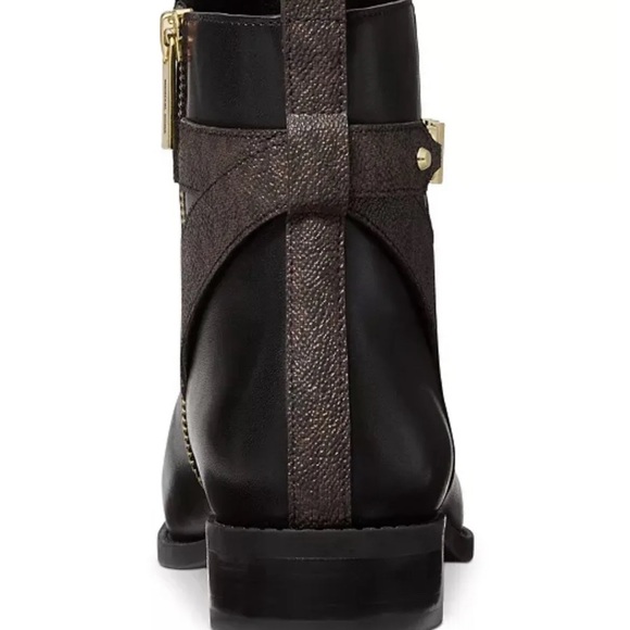 Women's Farrah Flat Ankle Booties - Picture 3 of 3